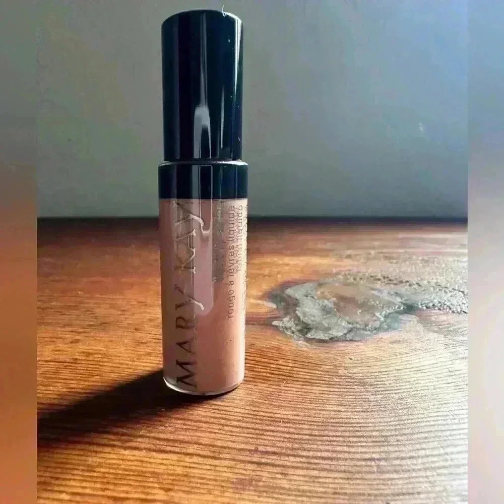Mary Kay Liquid Lip Color Malted #030422 New W/O Box 0.26 OZ. - Lipstick Neutral
